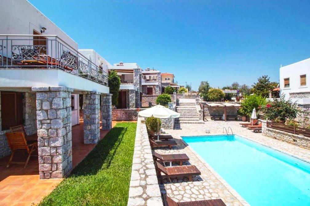 Malvazios Villas #6 Gythio Eksteriør billede