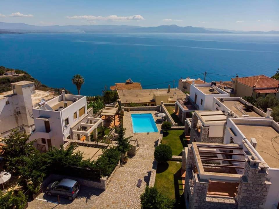 Malvazios Villas #6 Gythio Eksteriør billede